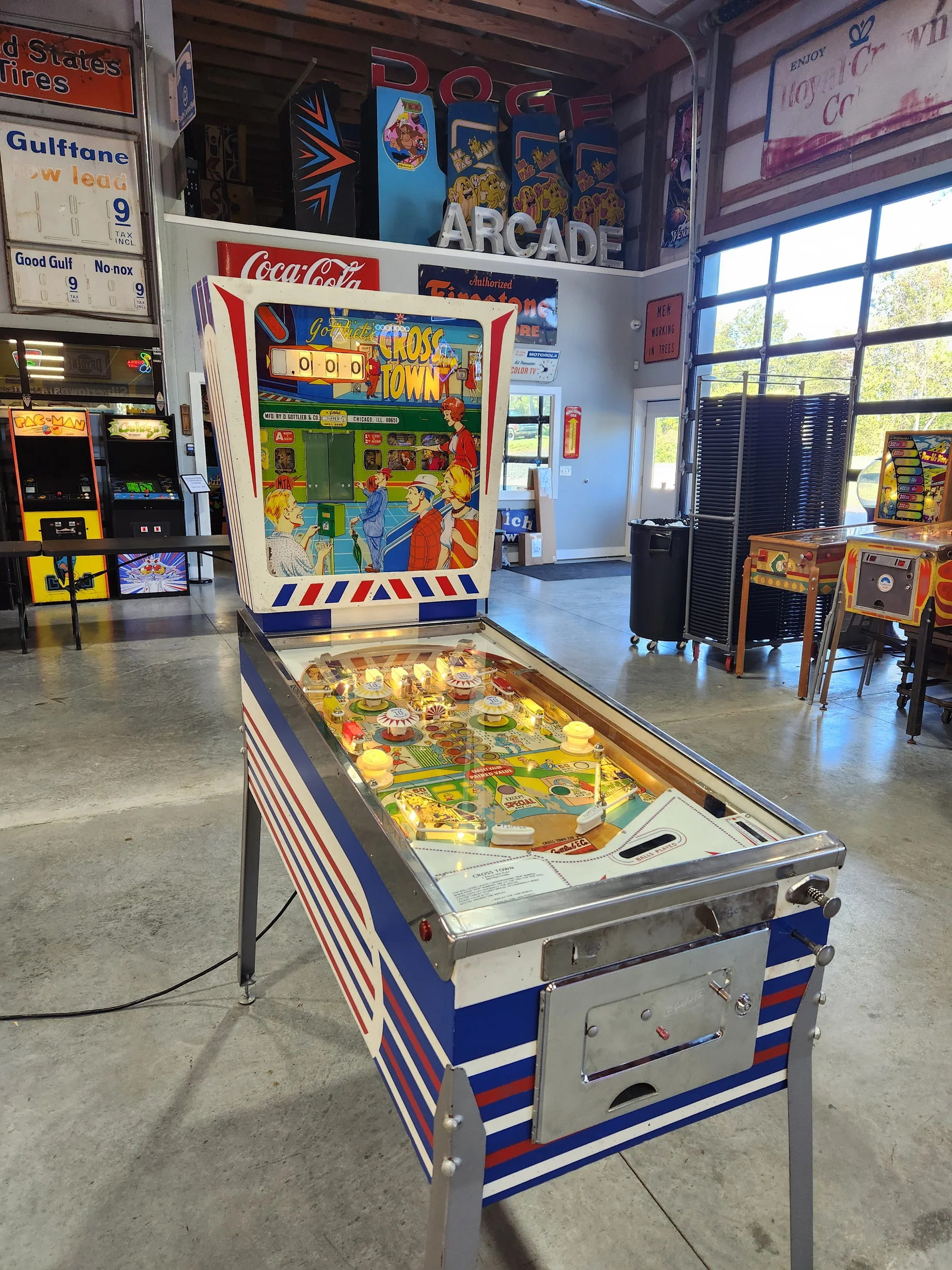 CROSS TOWN-1966 Gottlieb EM Pinball Machine