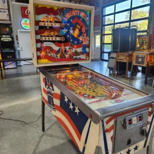 LIBERTY BELL-1977 Williams EM Pinball Machine