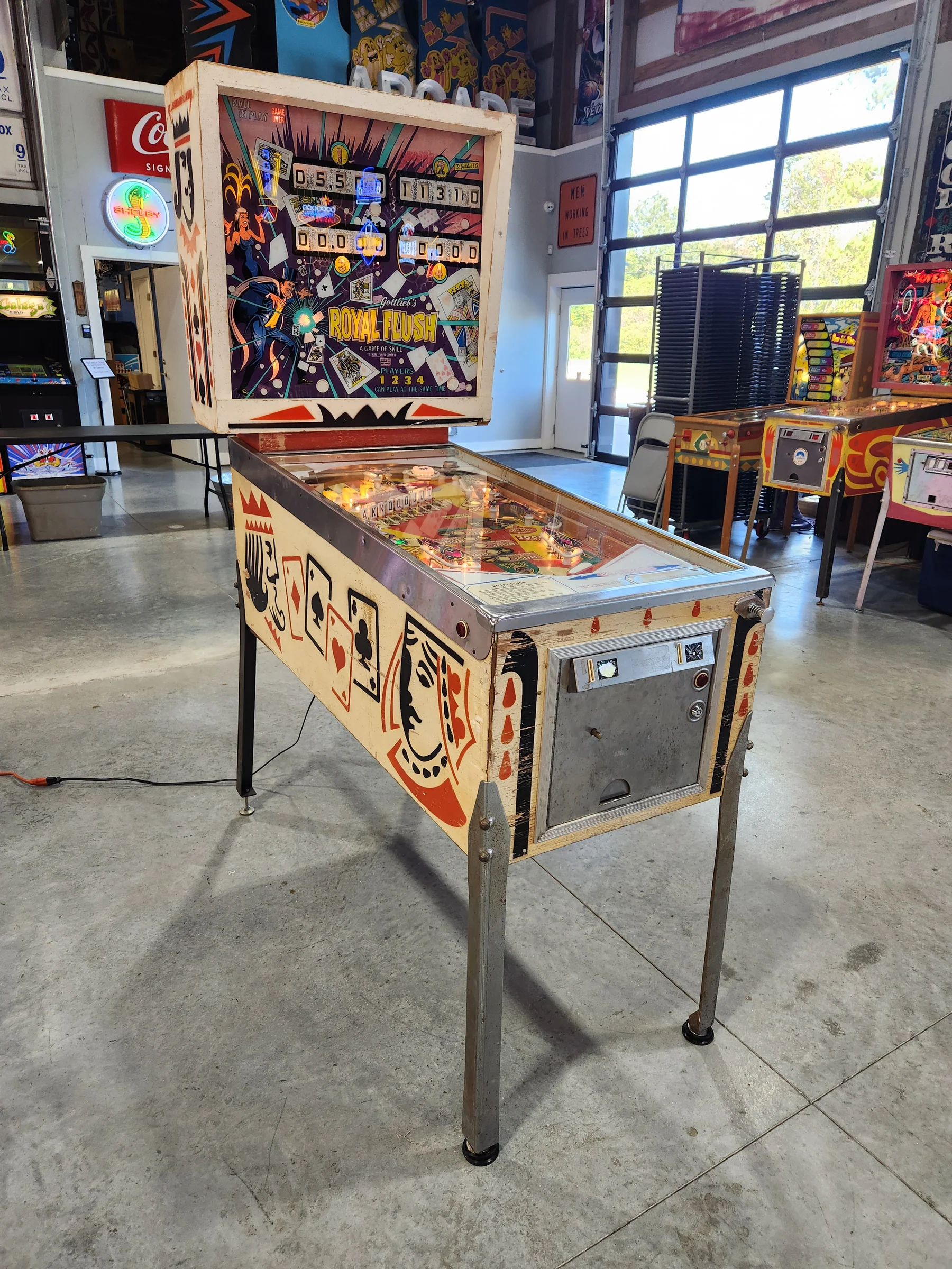 ROYAL FLUSH-1976 Gottlieb EM Pinball Machine