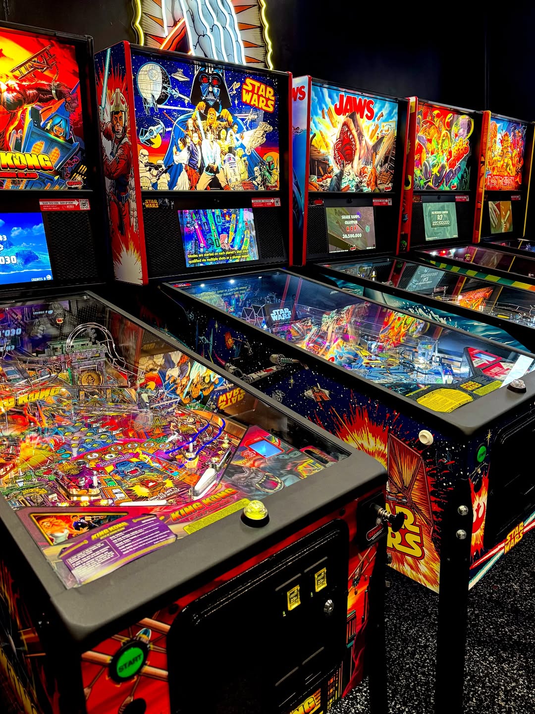 Classic Pinball Machine